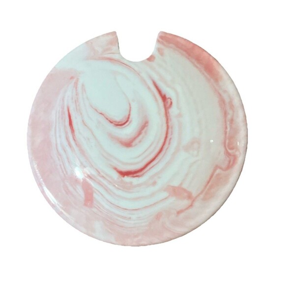 Pink Swirl Ceramic Mug, says “MRS” With Cover And Gold trim, Wifey - Picture 14 of 16